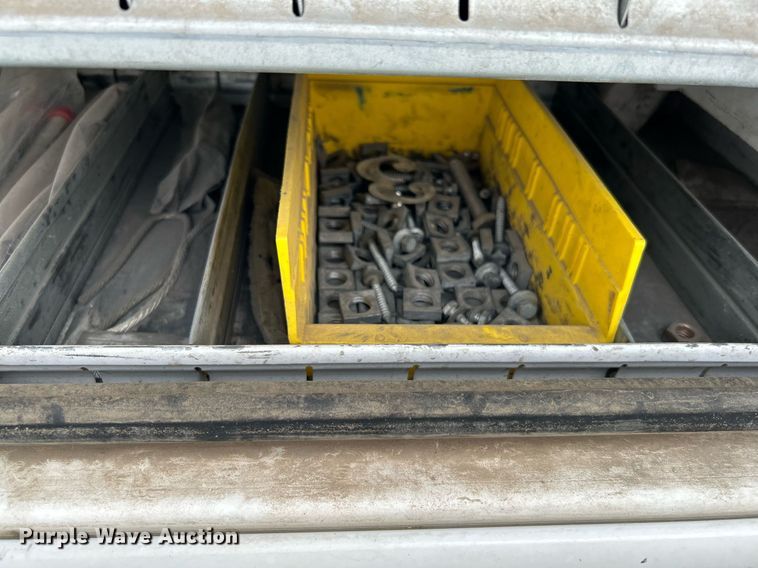 image for item KW9216 2013 Dodge Ram 5500HD  bucket truck