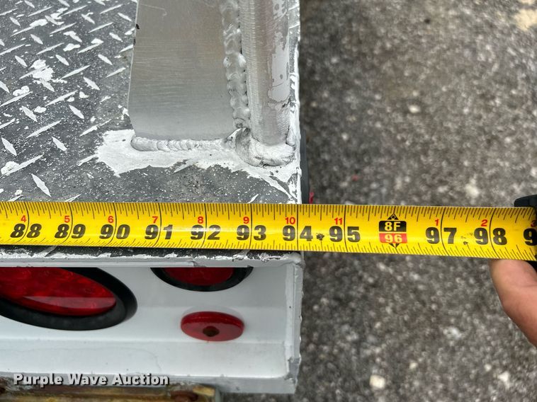 image for item KW9216 2013 Dodge Ram 5500HD  bucket truck