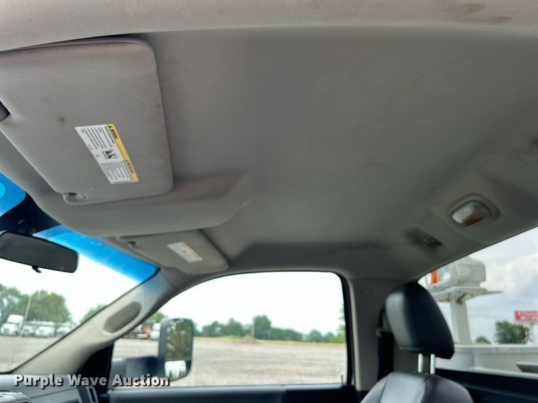 image for item KW9216 2013 Dodge Ram 5500HD  bucket truck