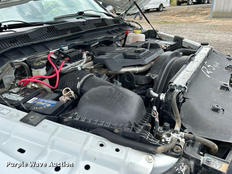 image for item KW9216 2013 Dodge Ram 5500HD  bucket truck