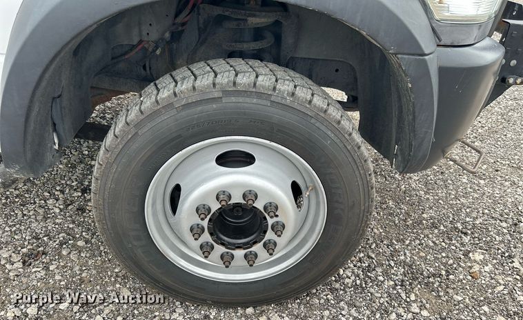 image for item KW9216 2013 Dodge Ram 5500HD  bucket truck