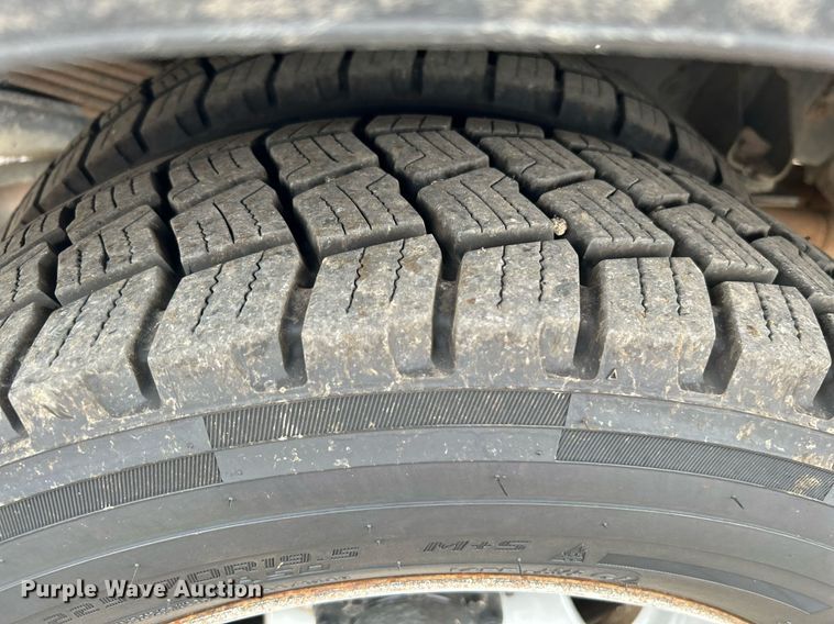 image for item KW9216 2013 Dodge Ram 5500HD  bucket truck