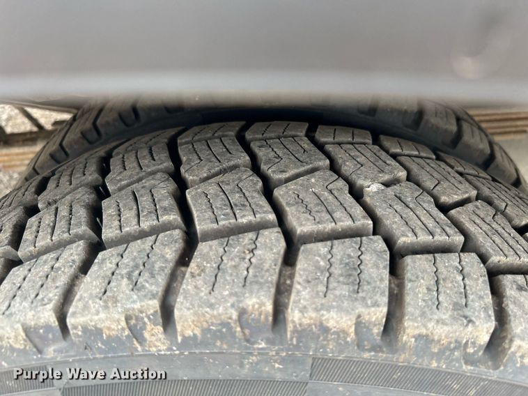 image for item KW9216 2013 Dodge Ram 5500HD  bucket truck