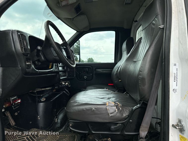 image for item KW9217 2007 GMC C7500  dump truck