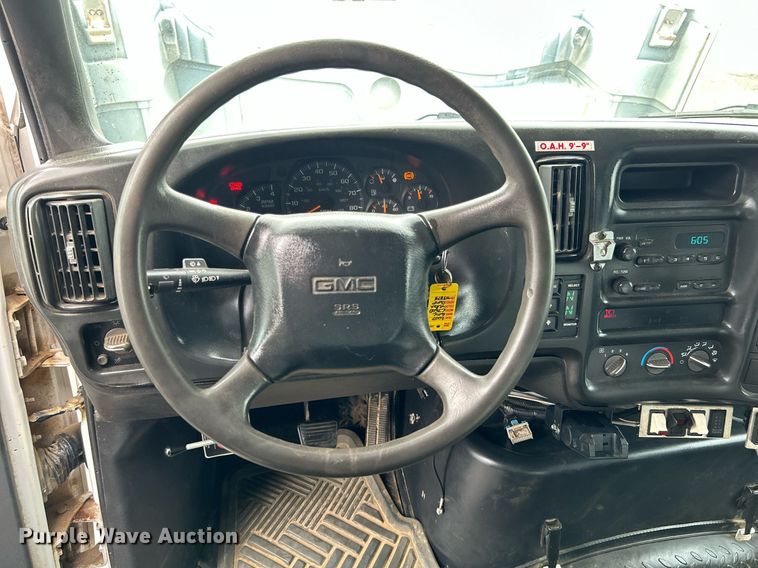 image for item KW9217 2007 GMC C7500  dump truck