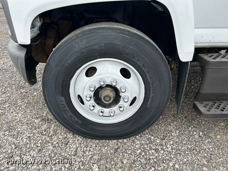 image for item KW9217 2007 GMC C7500  dump truck