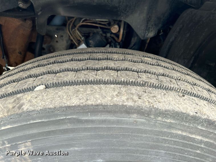 image for item KW9217 2007 GMC C7500  dump truck