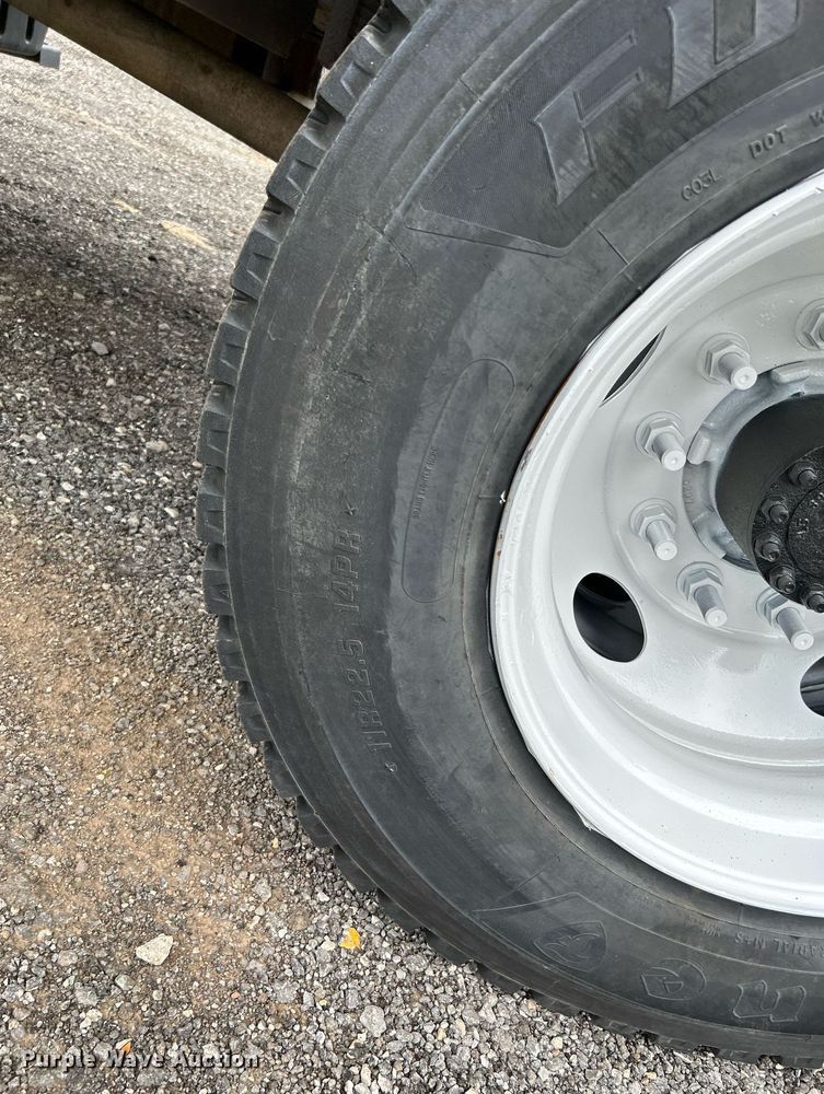 image for item KW9217 2007 GMC C7500  dump truck