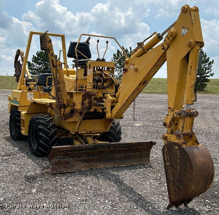 image for item KW9218 1994 Vermeer V4150  trencher