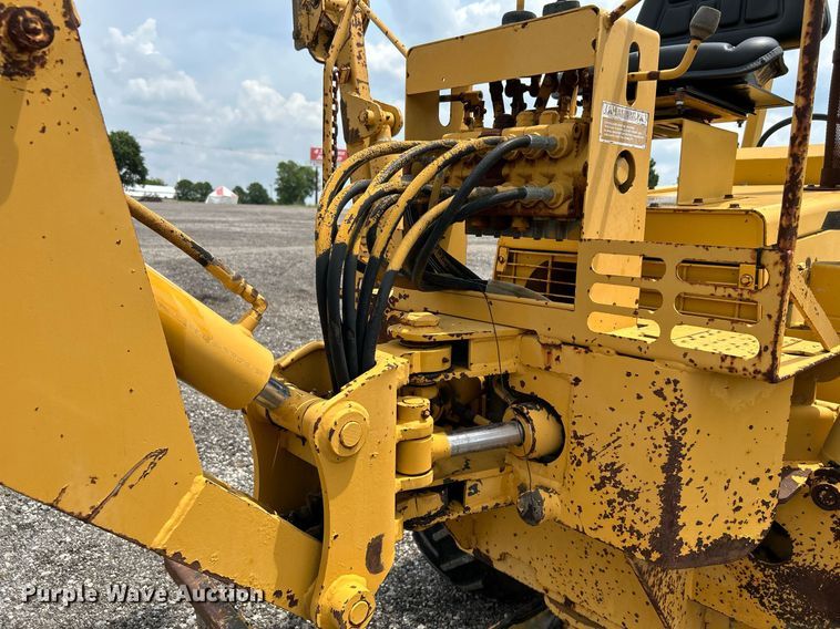image for item KW9218 1994 Vermeer V4150  trencher