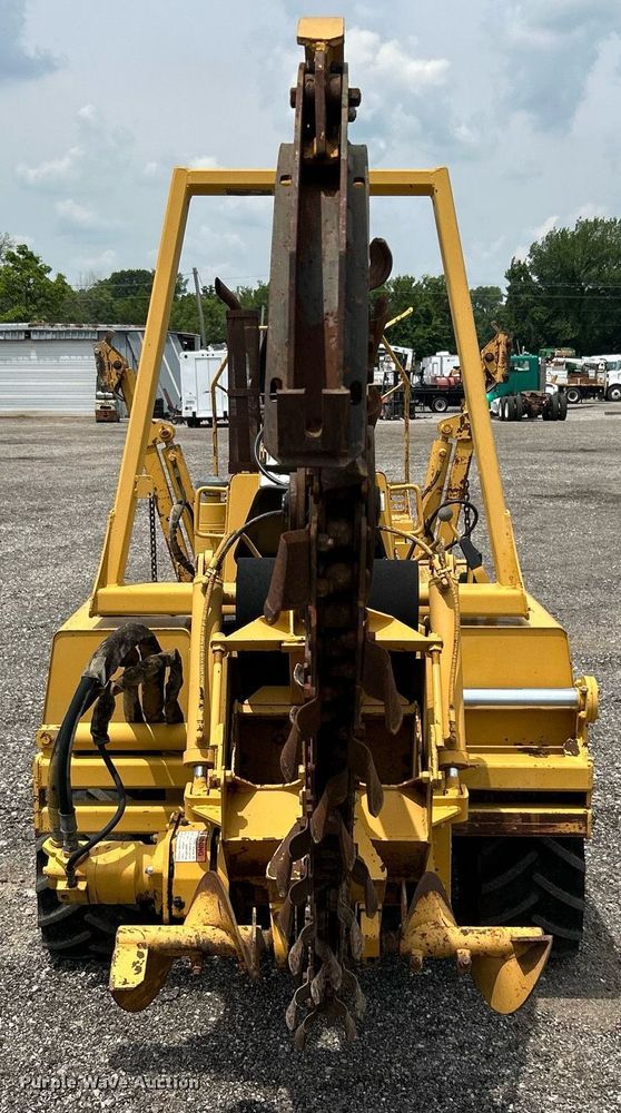 image for item KW9218 1994 Vermeer V4150  trencher