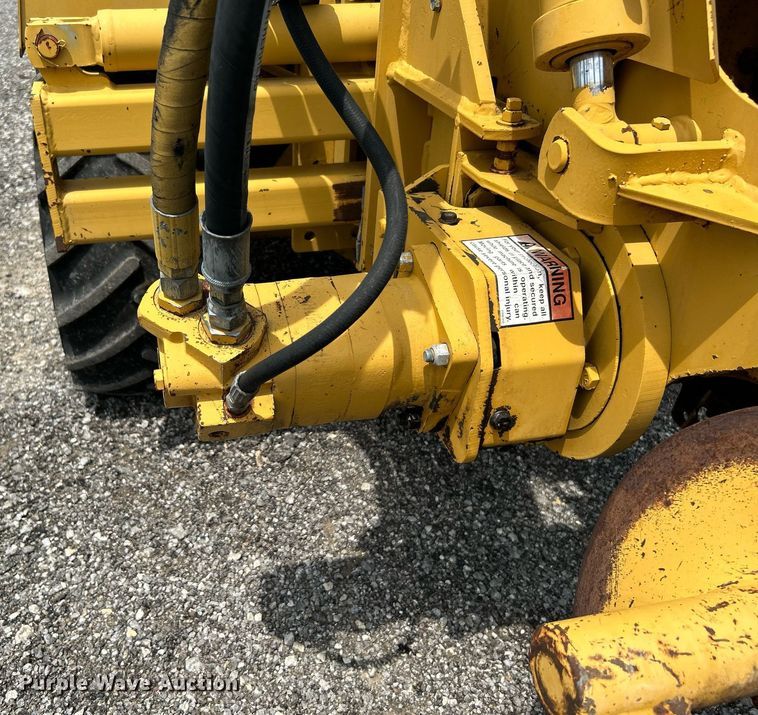 image for item KW9218 1994 Vermeer V4150  trencher