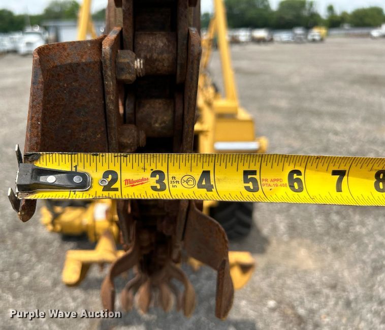 image for item KW9218 1994 Vermeer V4150  trencher