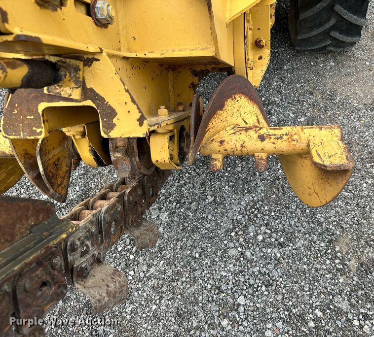 image for item KW9218 1994 Vermeer V4150  trencher
