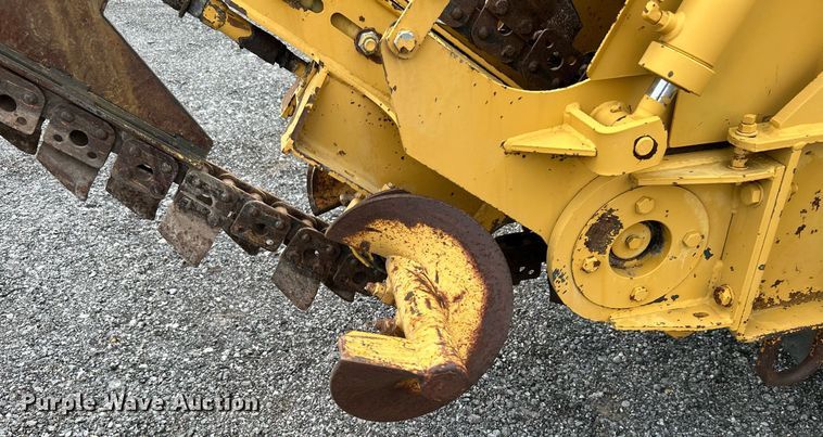 image for item KW9218 1994 Vermeer V4150  trencher