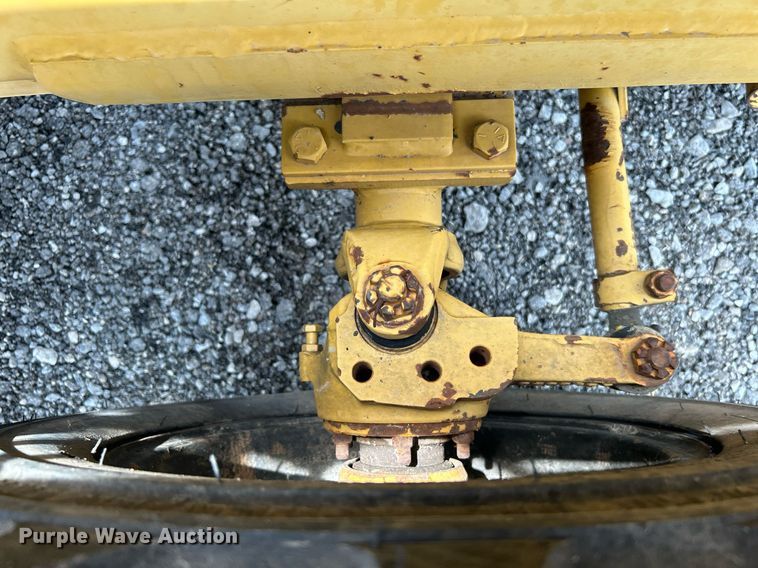 image for item KW9218 1994 Vermeer V4150  trencher