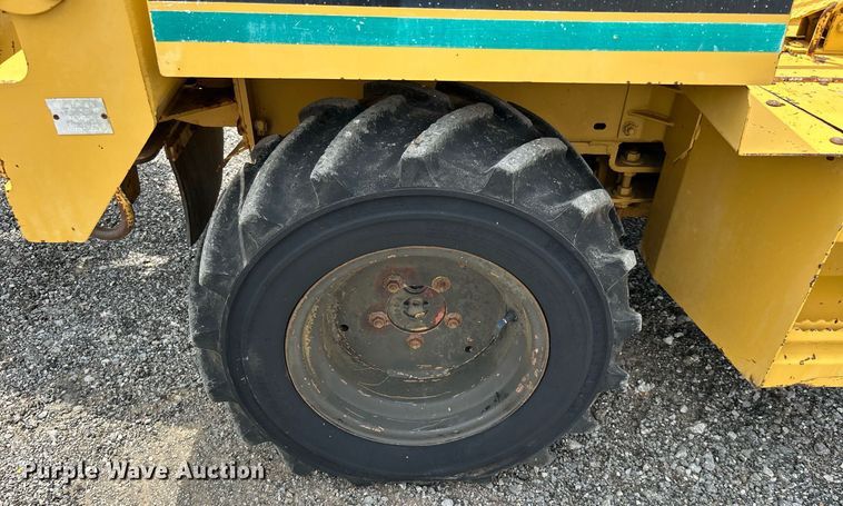 image for item KW9218 1994 Vermeer V4150  trencher