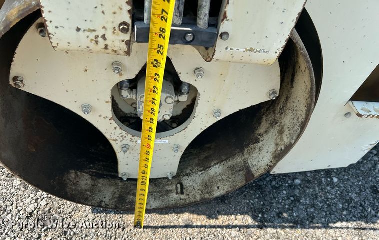 image for item KW9222 2006 Ingersoll Rand DuraPac DD24  double drum vibratory roller