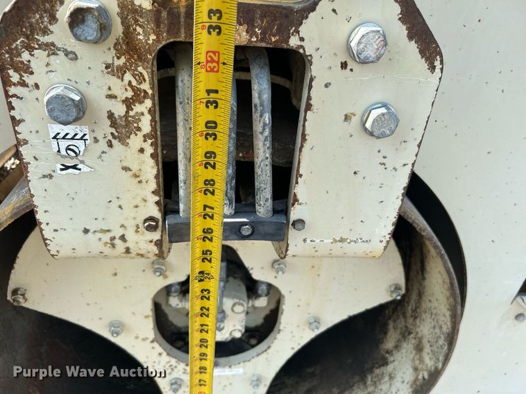 image for item KW9222 2006 Ingersoll Rand DuraPac DD24  double drum vibratory roller
