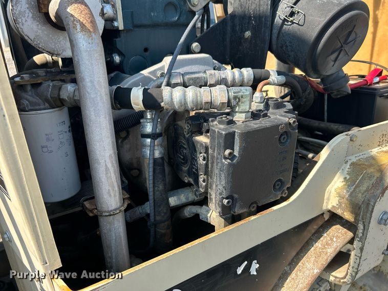 image for item KW9222 2006 Ingersoll Rand DuraPac DD24  double drum vibratory roller