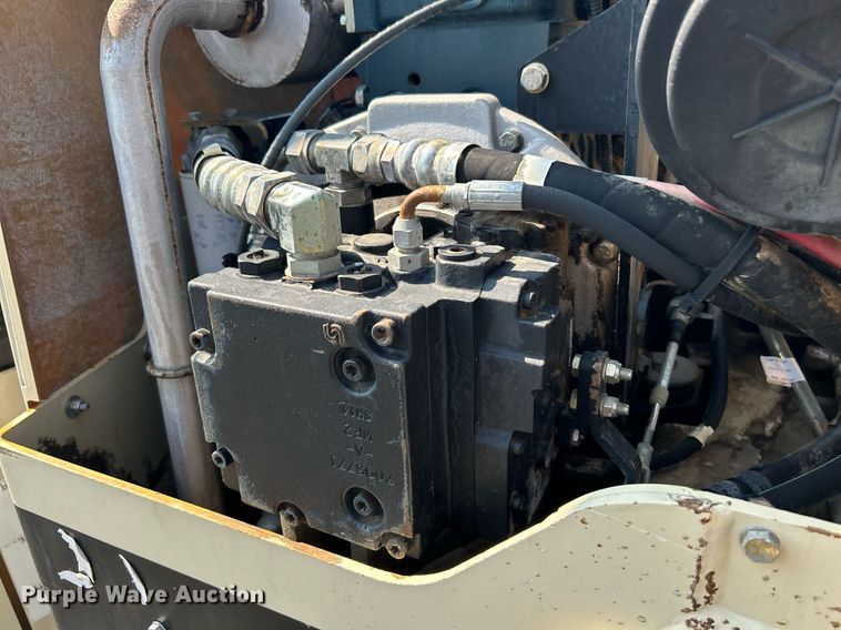 image for item KW9222 2006 Ingersoll Rand DuraPac DD24  double drum vibratory roller