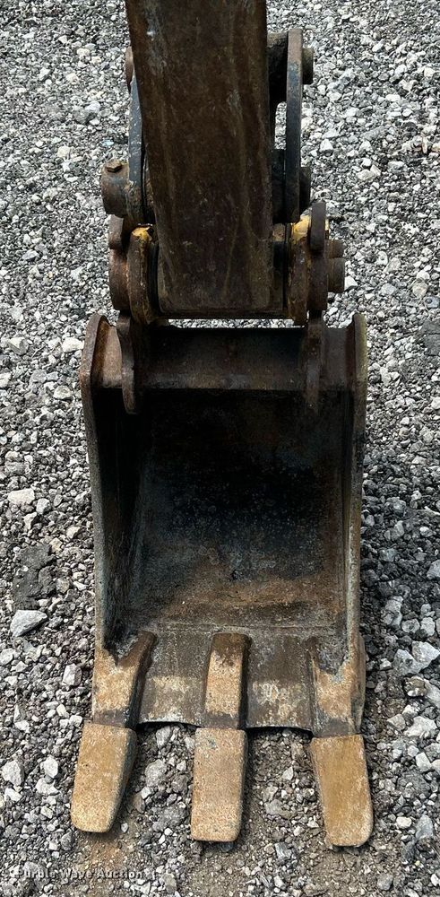 image for item KW9228 John Deere 17D  mini excavator