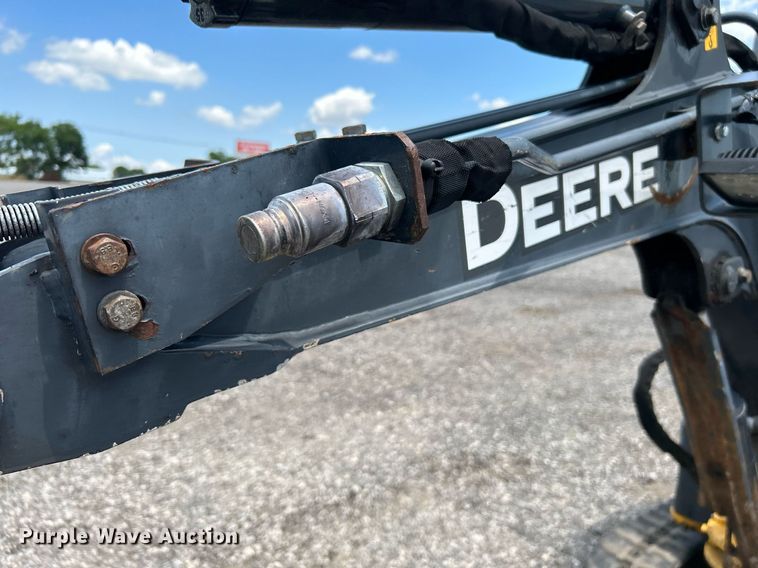 image for item KW9228 John Deere 17D  mini excavator