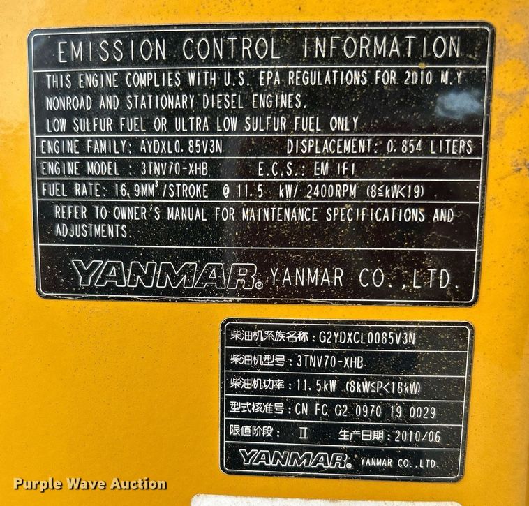 image for item KW9228 John Deere 17D  mini excavator