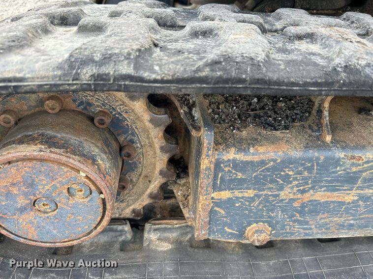 image for item KW9228 John Deere 17D  mini excavator