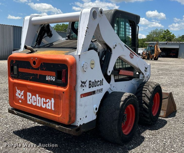 image for item KW9229 2014 Bobcat S650  skid steer loader