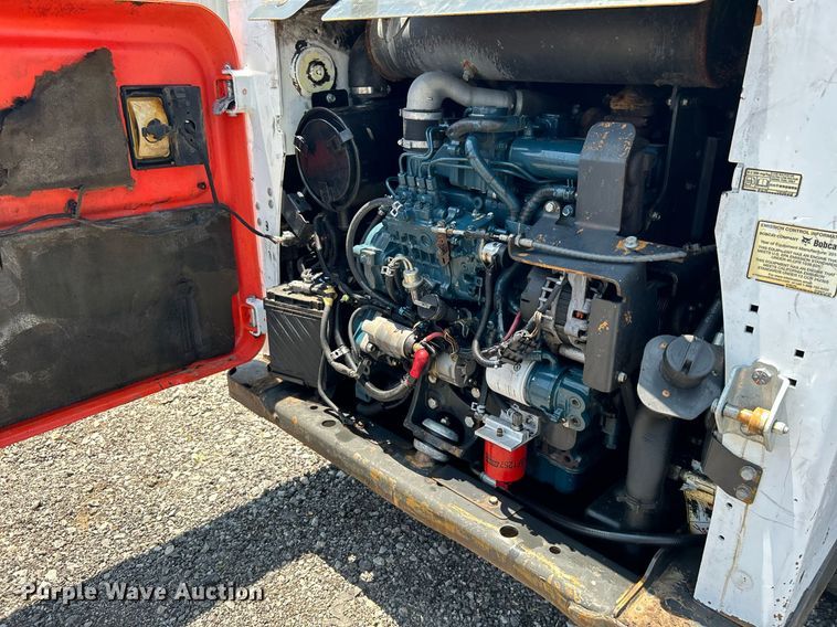 image for item KW9229 2014 Bobcat S650  skid steer loader