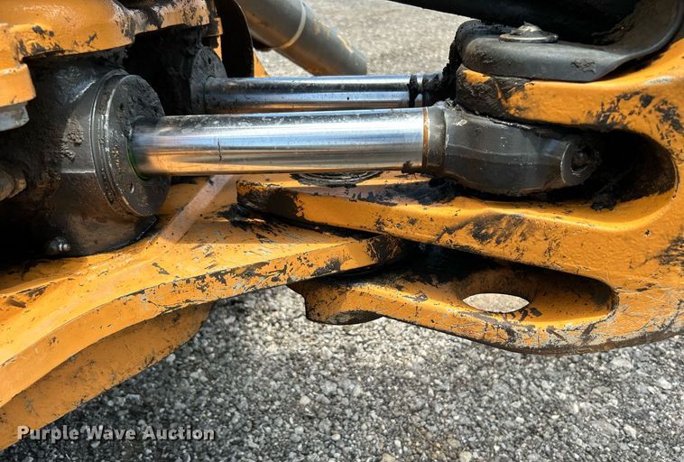 image for item KW9230 2014 Case 580 Super N  backhoe