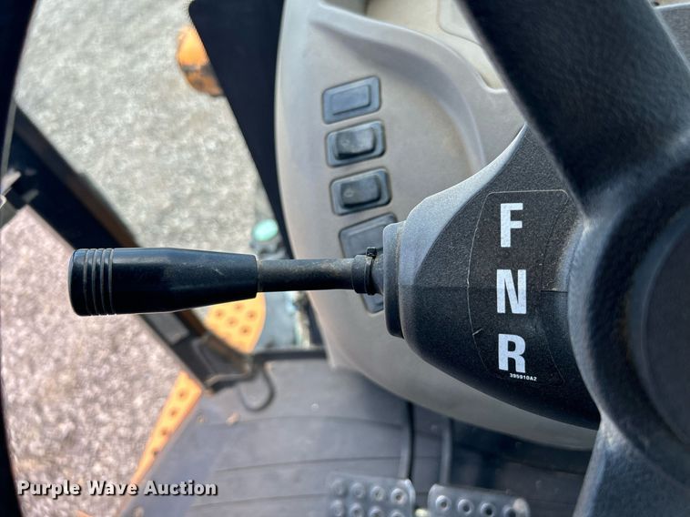 image for item KW9230 2014 Case 580 Super N  backhoe