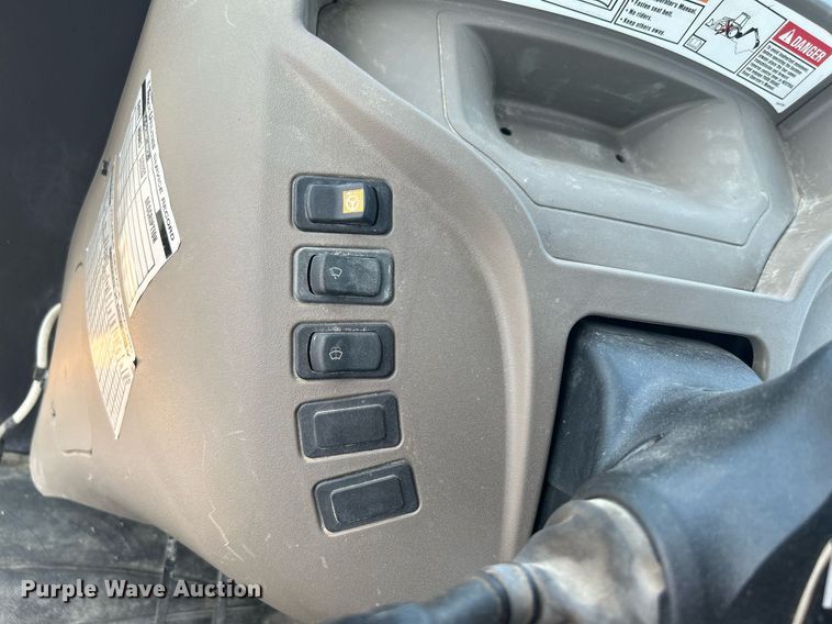 image for item KW9231 2016 Case 580 Super N  backhoe