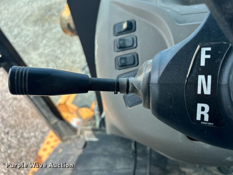 image for item KW9231 2016 Case 580 Super N  backhoe