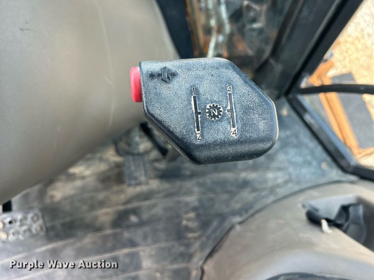 image for item KW9231 2016 Case 580 Super N  backhoe