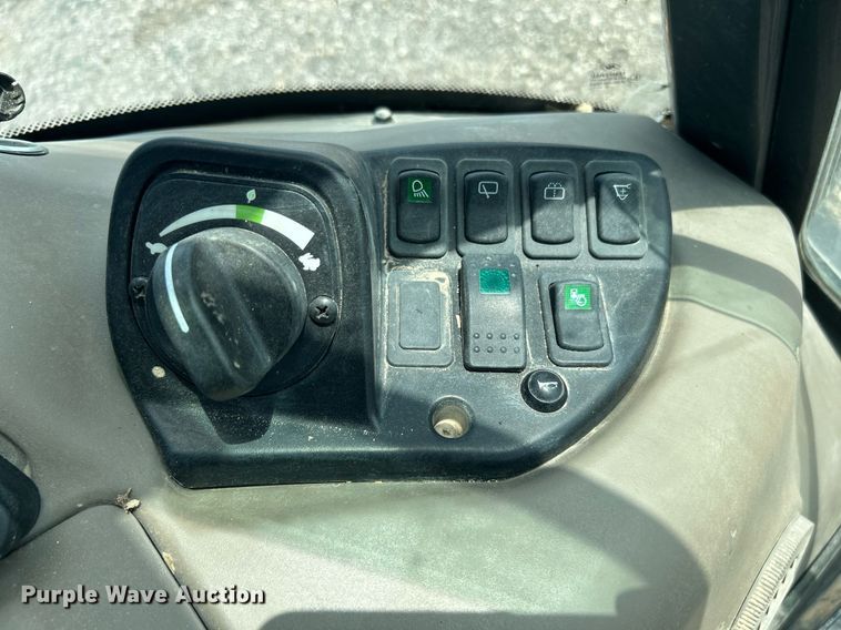 image for item KW9231 2016 Case 580 Super N  backhoe