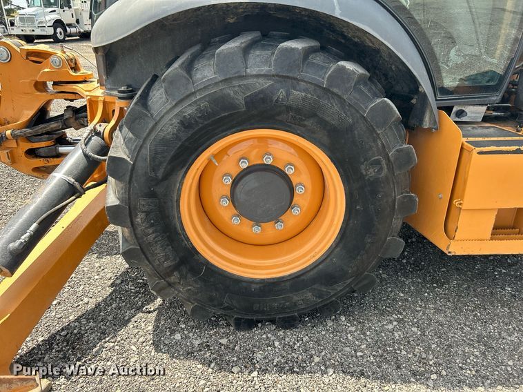 image for item KW9231 2016 Case 580 Super N  backhoe