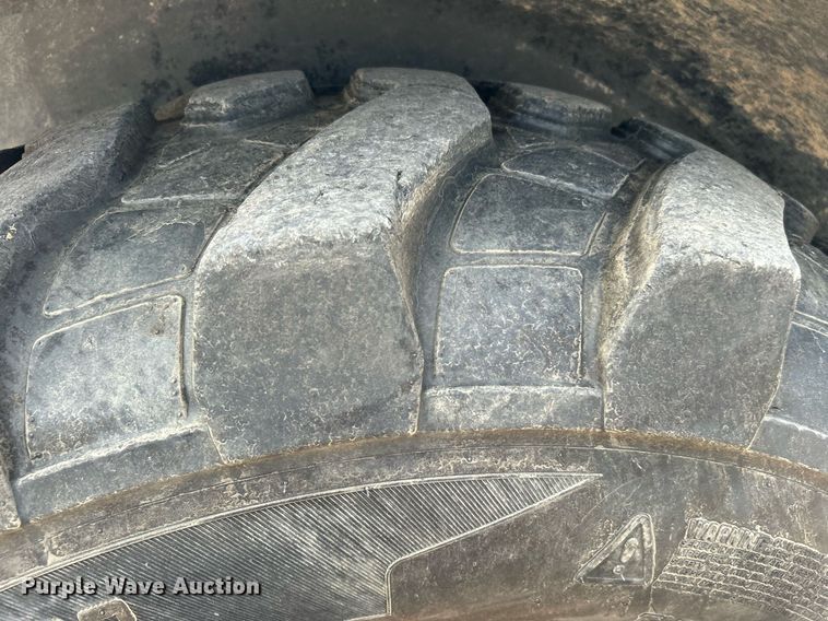 image for item KW9231 2016 Case 580 Super N  backhoe