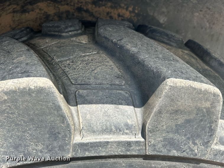 image for item KW9231 2016 Case 580 Super N  backhoe