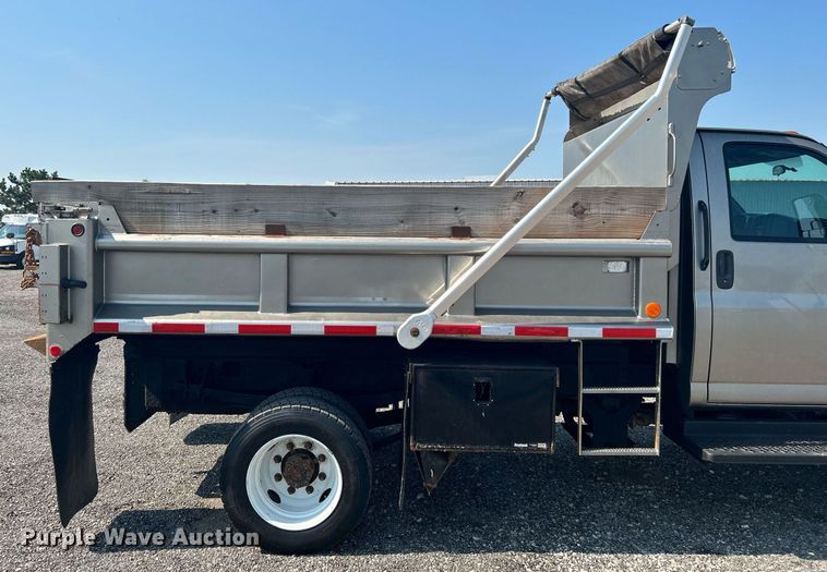 image for item KW9234 2006 GMC C4500  dump truck