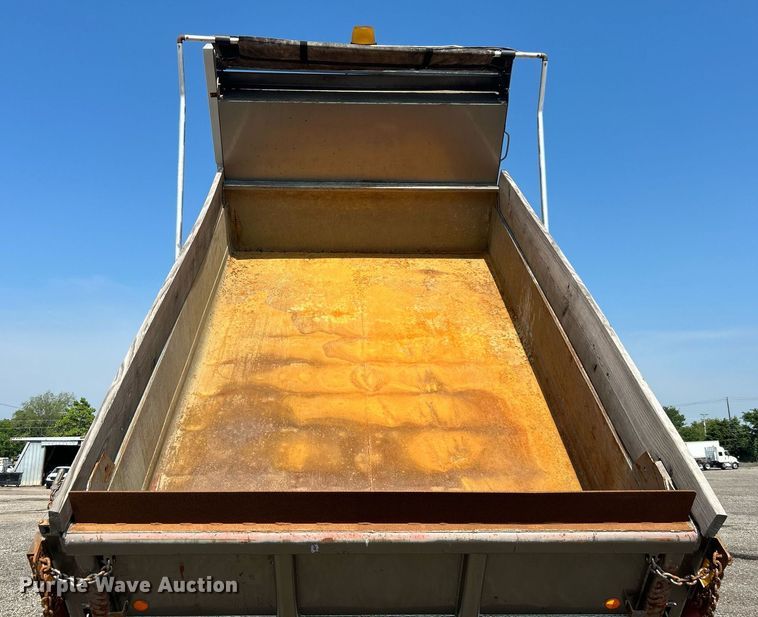 image for item KW9234 2006 GMC C4500  dump truck