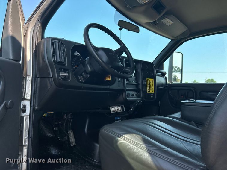 image for item KW9234 2006 GMC C4500  dump truck