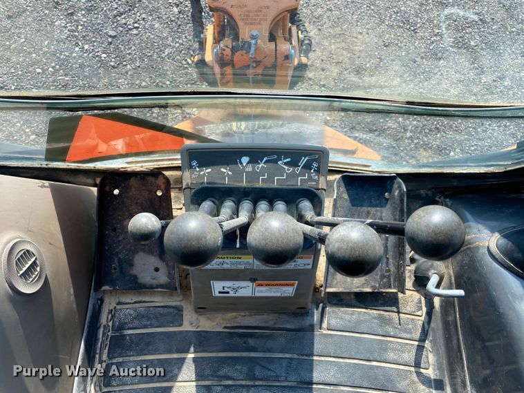 image for item KW9255 2016 Case 580 Super N  backhoe