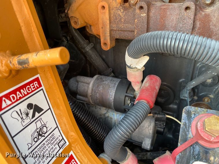 image for item KW9255 2016 Case 580 Super N  backhoe