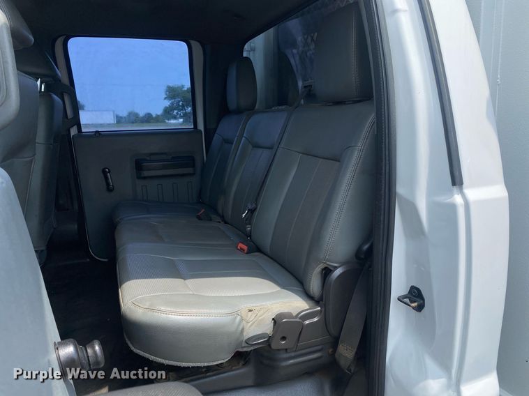 image for item KW9266 2011 Ford F550 Super Duty  Crew Cab utility / service truck
