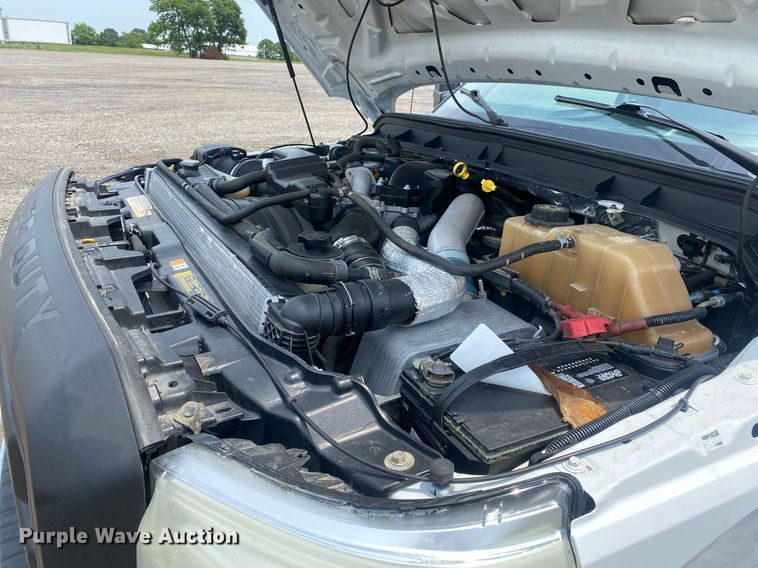 image for item KW9266 2011 Ford F550 Super Duty  Crew Cab utility / service truck