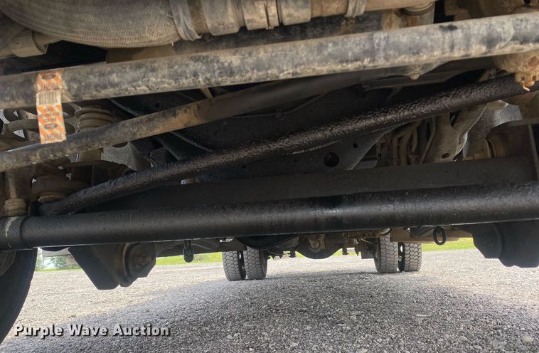 image for item KW9266 2011 Ford F550 Super Duty  Crew Cab utility / service truck