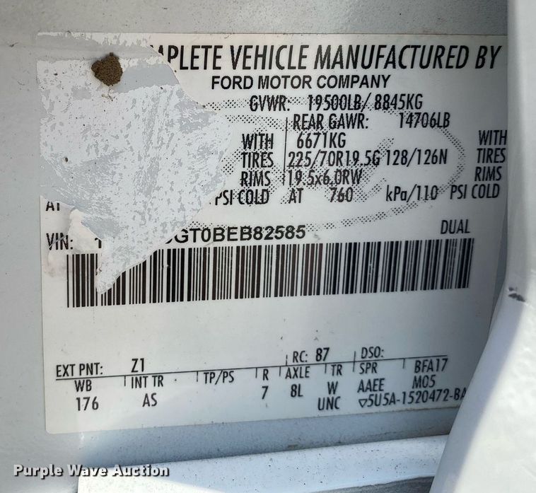 image for item KW9266 2011 Ford F550 Super Duty  Crew Cab utility / service truck