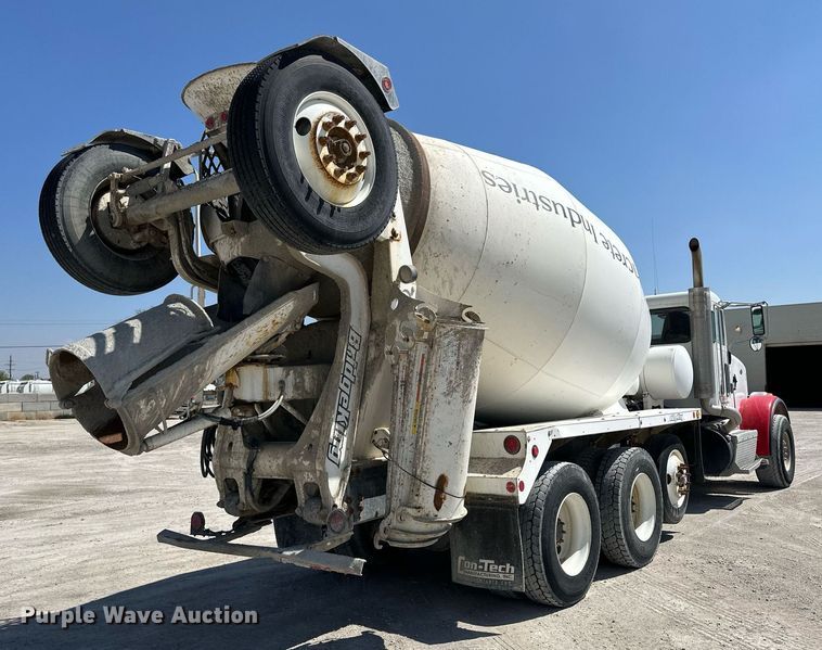 image for item KX9003 2015 Peterbilt 365  ready mix truck